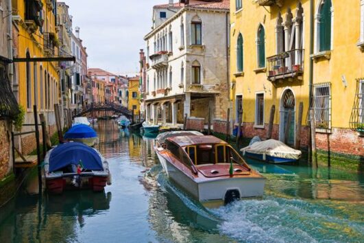 Airport Speed Boat Transfer to Venice